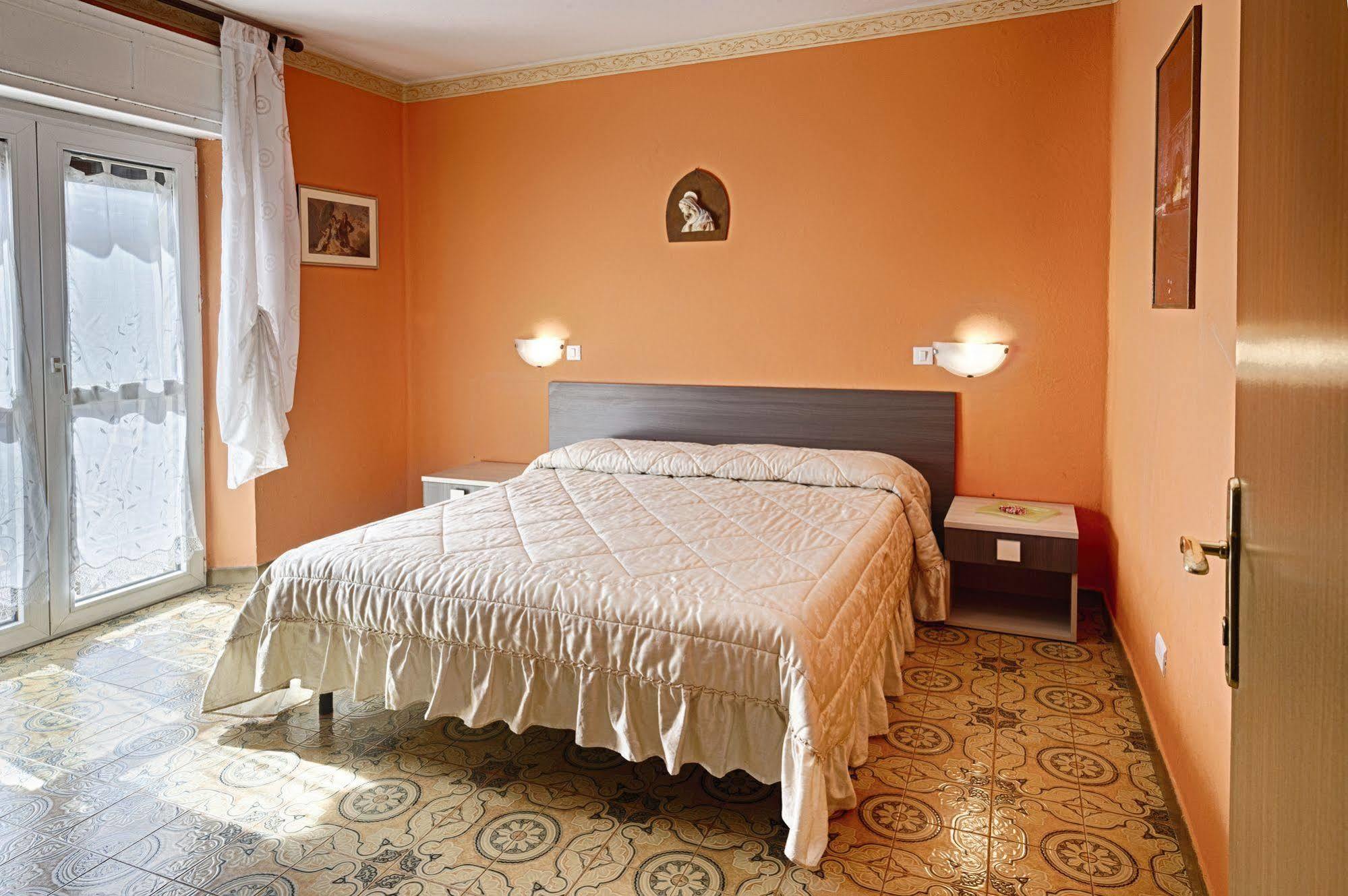 Albergo Mancuso Del Voison Aosta Exterior photo